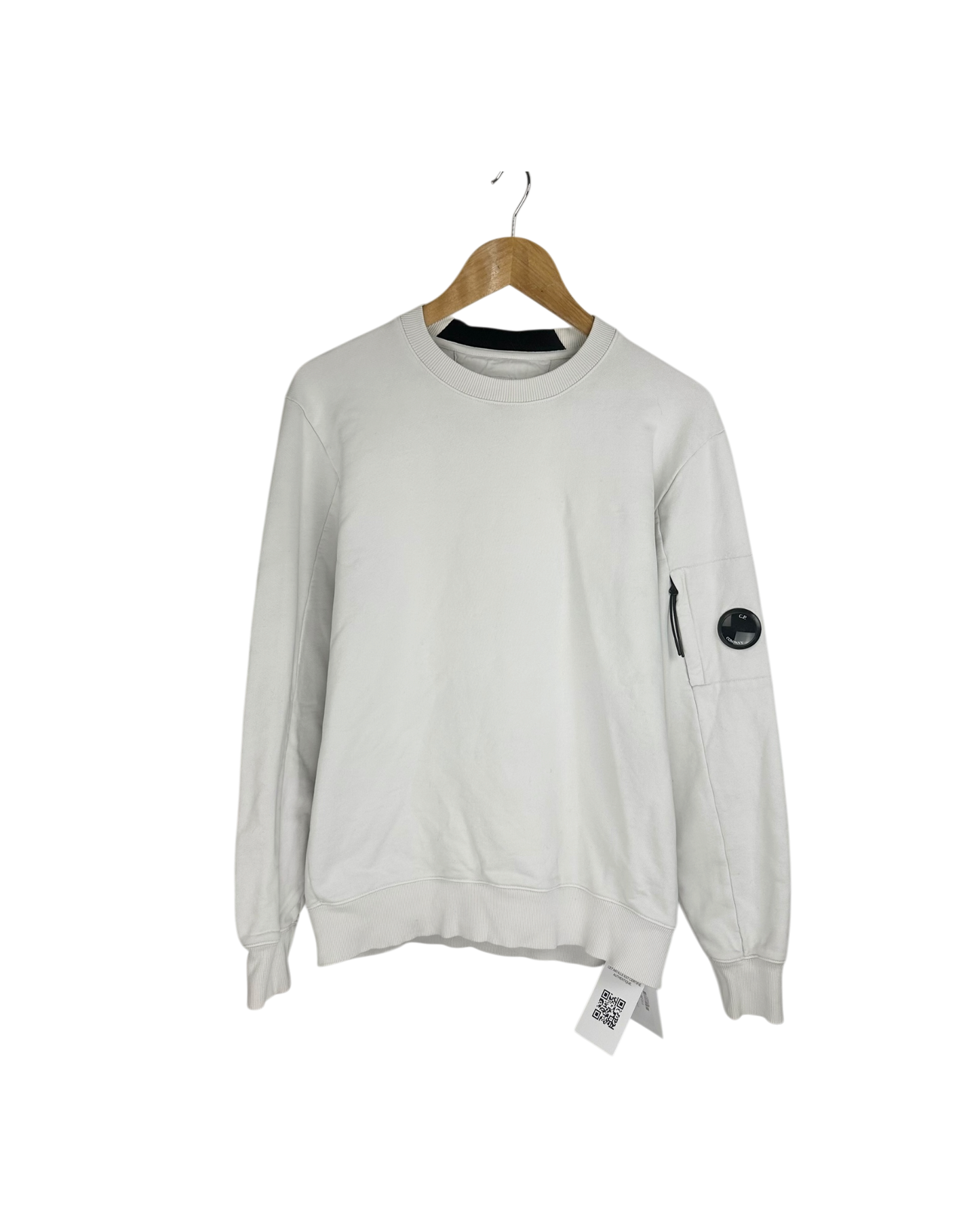 C.P. Company pull