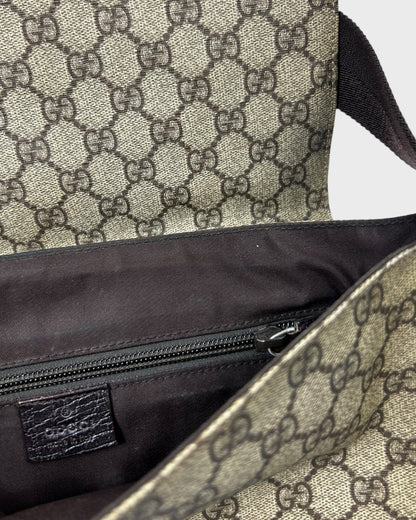 Gucci sacoche / bag monogramme