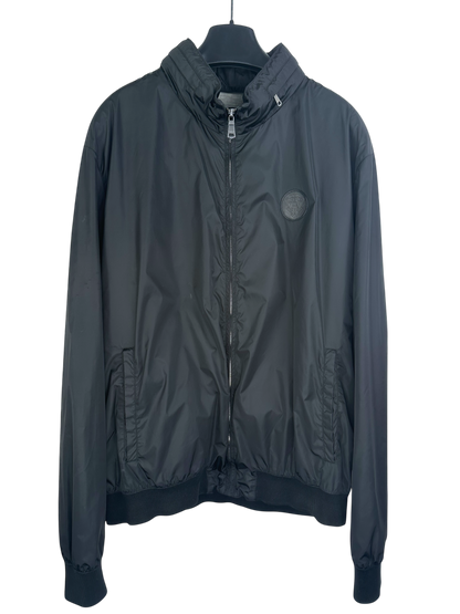 Gucci veste