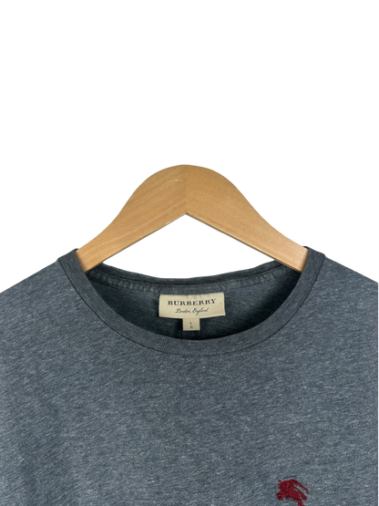 Burberry t-shirt
