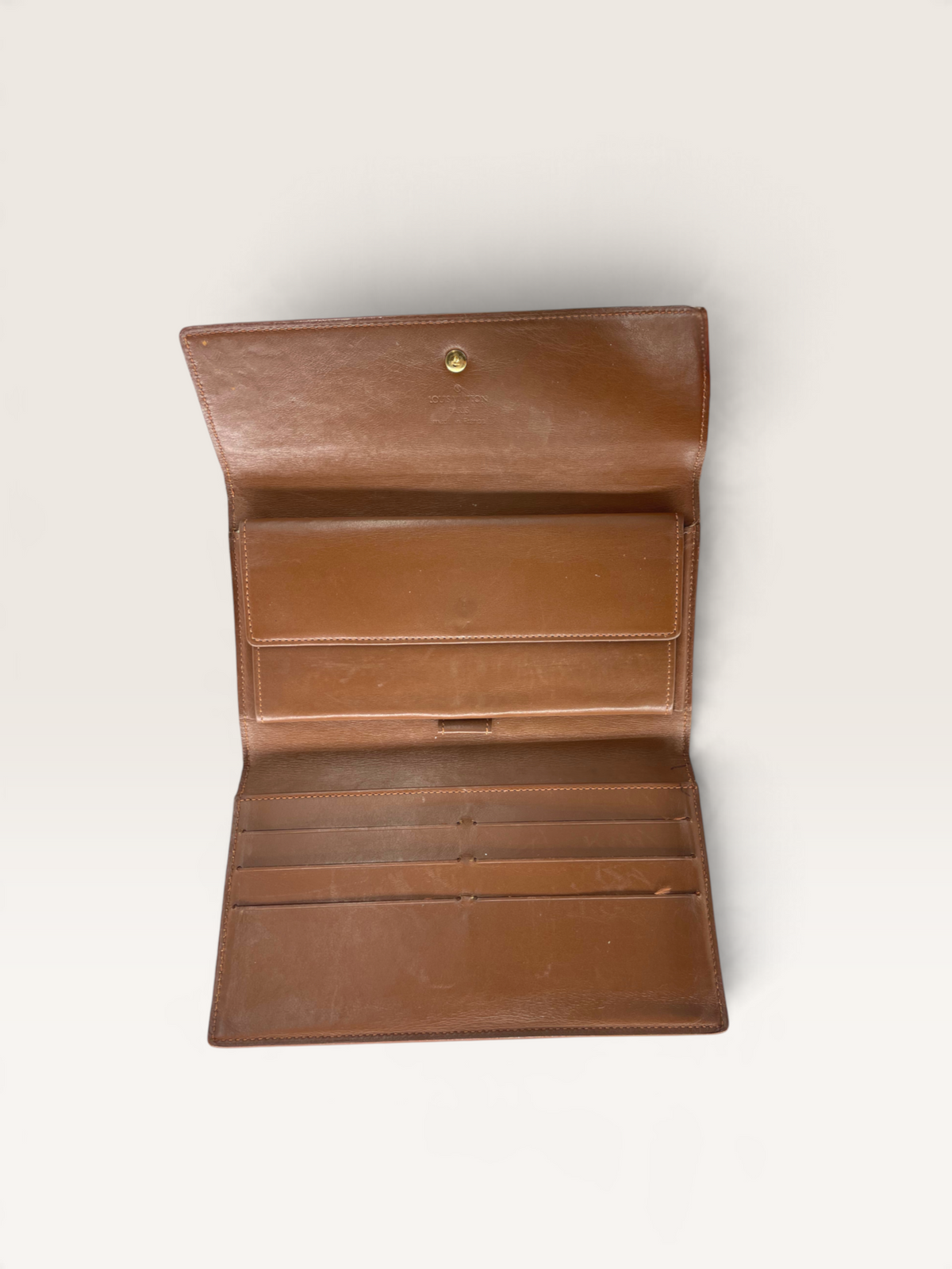 Louis Vuitton Portefeuille Sarah cuir vernis camel