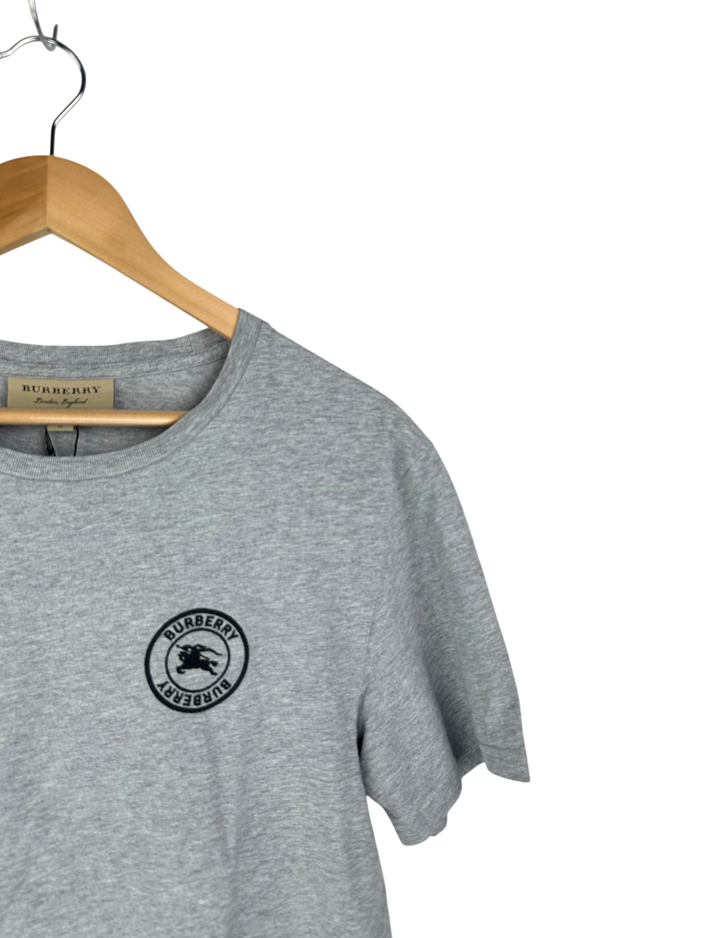 Burberry t-shirt