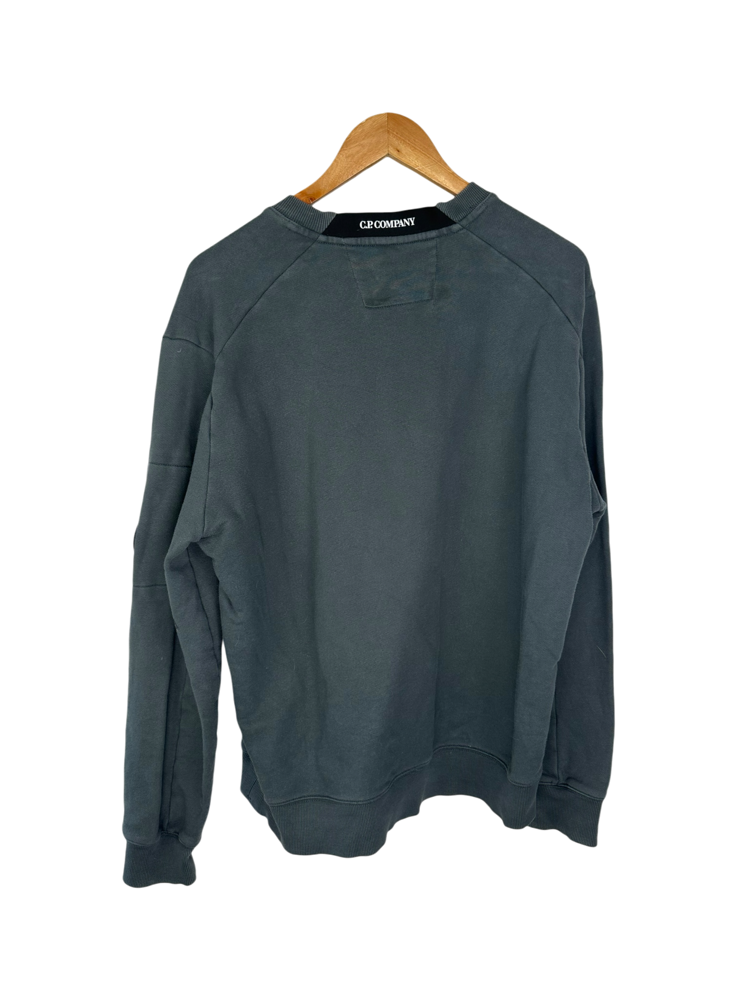C.P Company Pull