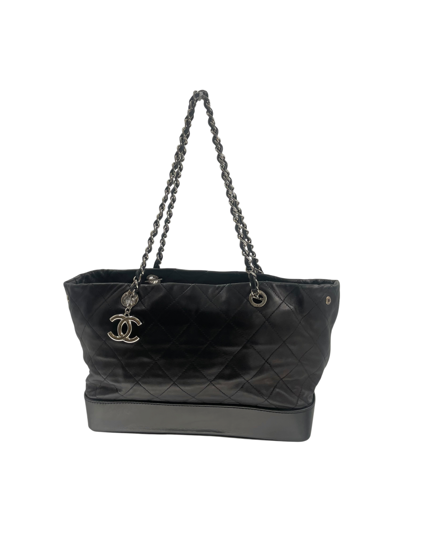 Chanel Sac à main en cuir noir