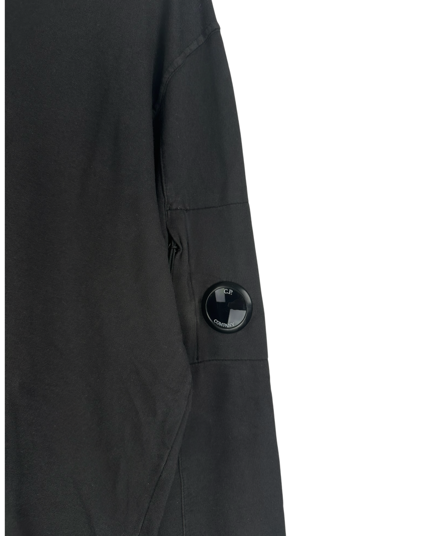 C.P. Company pull
