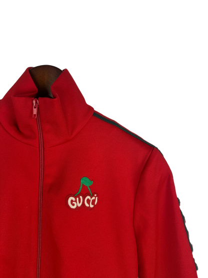 Gucci veste