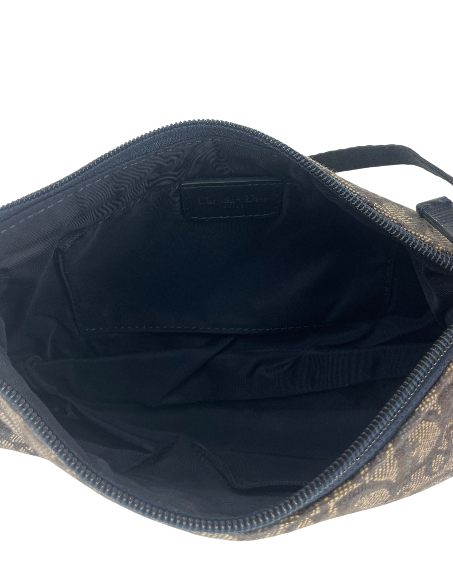 Dior sac porté épaule