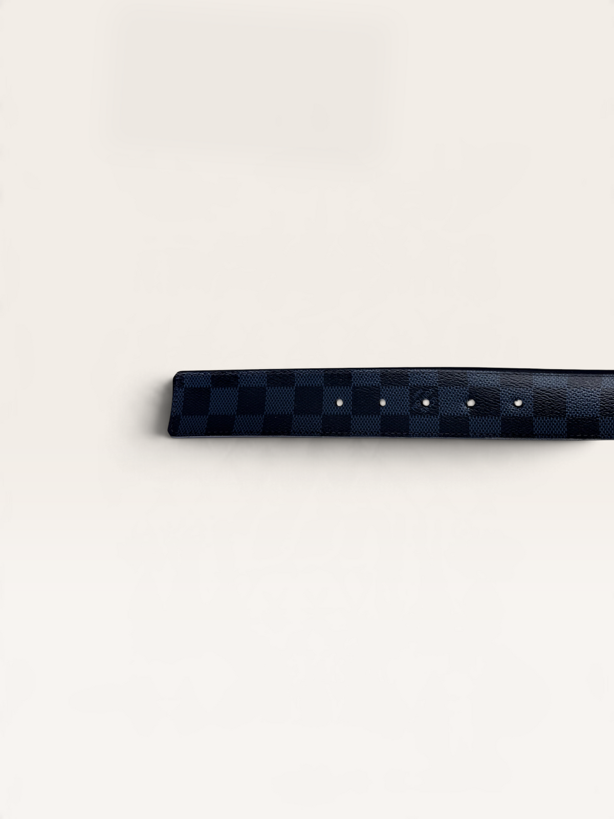 Louis Vuitton ceinture initiales damier