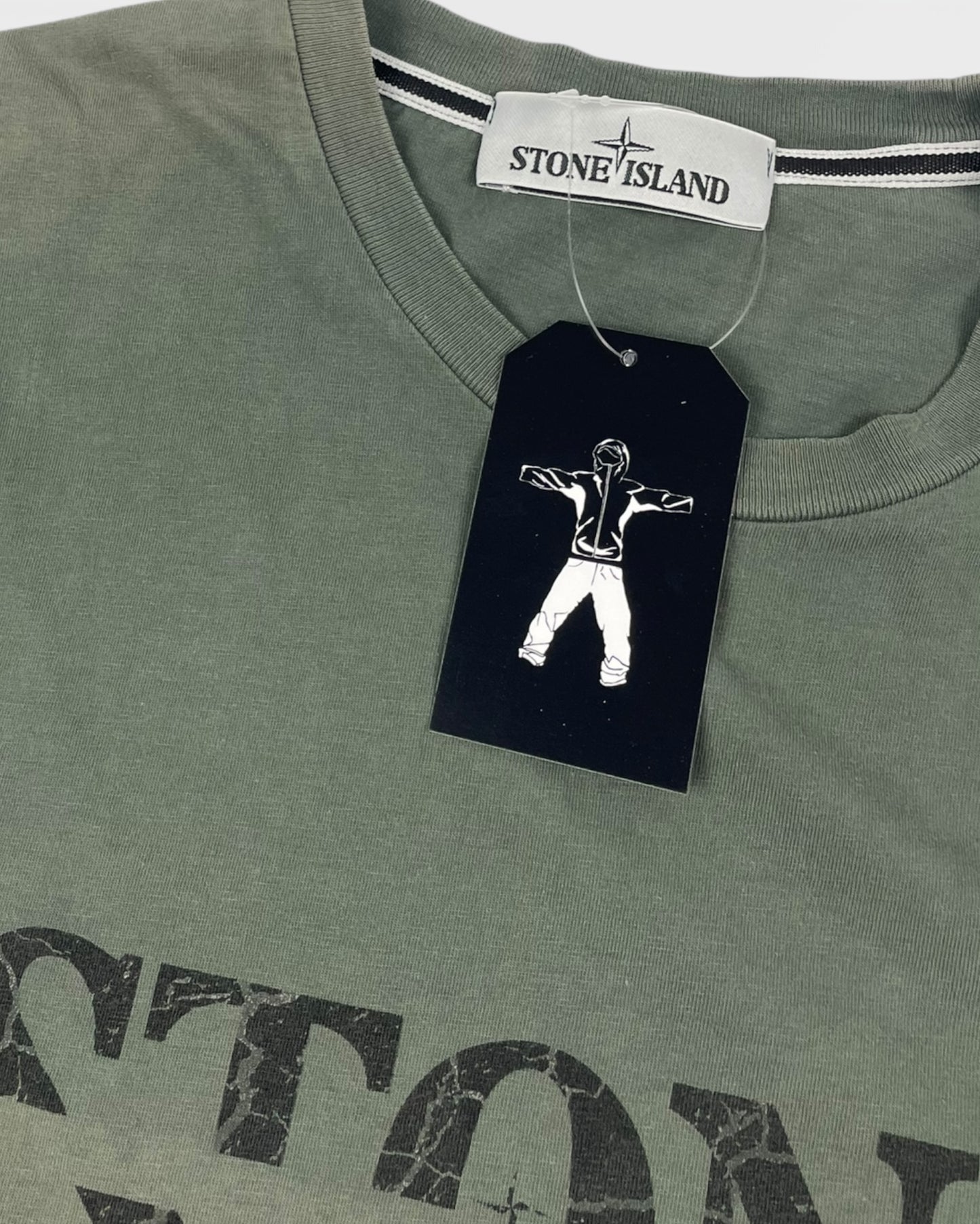 Stone island t-shirt  (L)