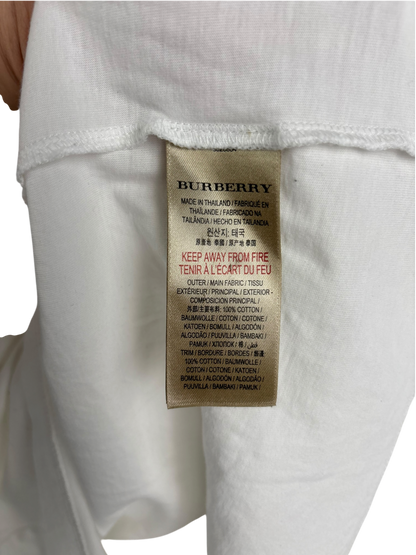 Burberry t shirt