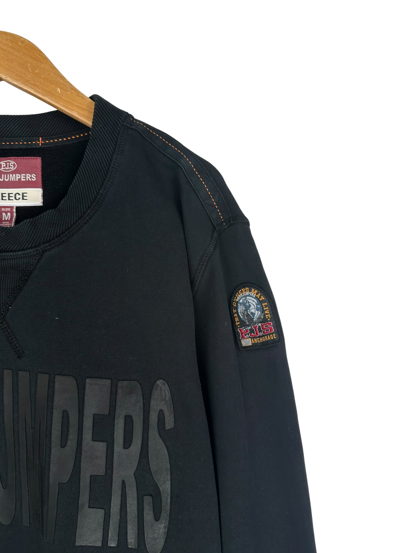 Parajumpers pull