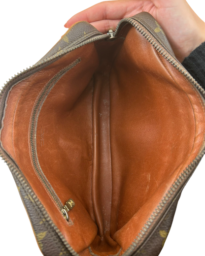 Louis Vuitton pochette