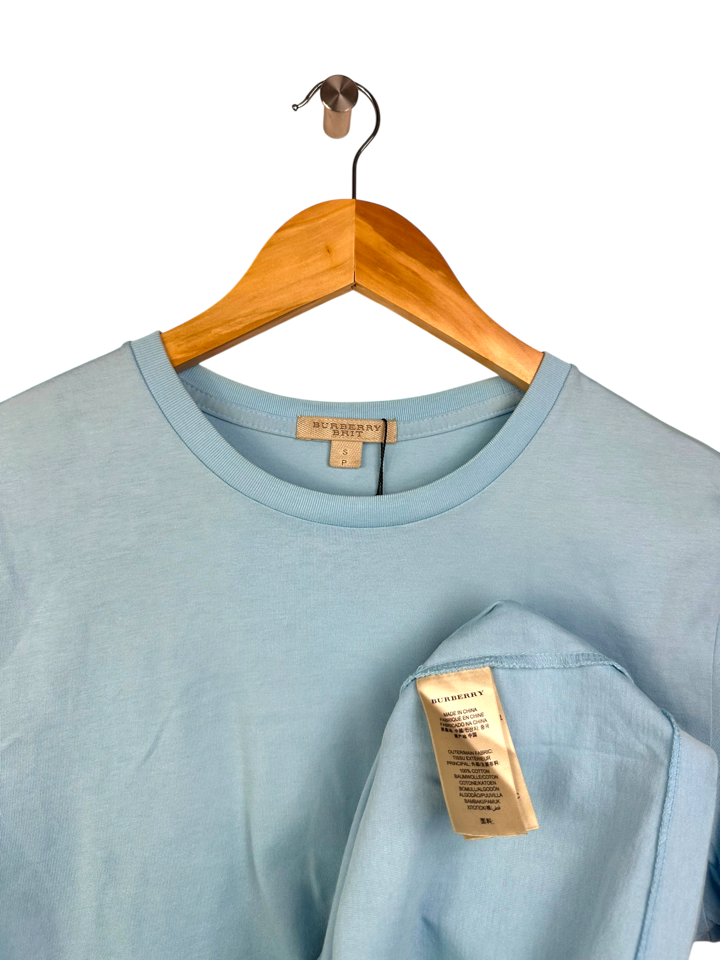 Burberry t-shirt