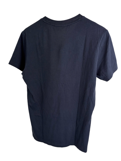 Burberry t shirt