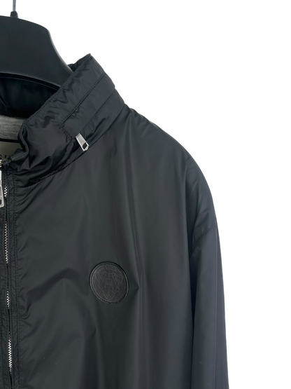 Gucci veste