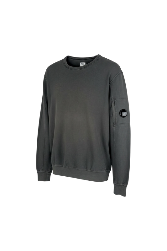 C.P Company pull