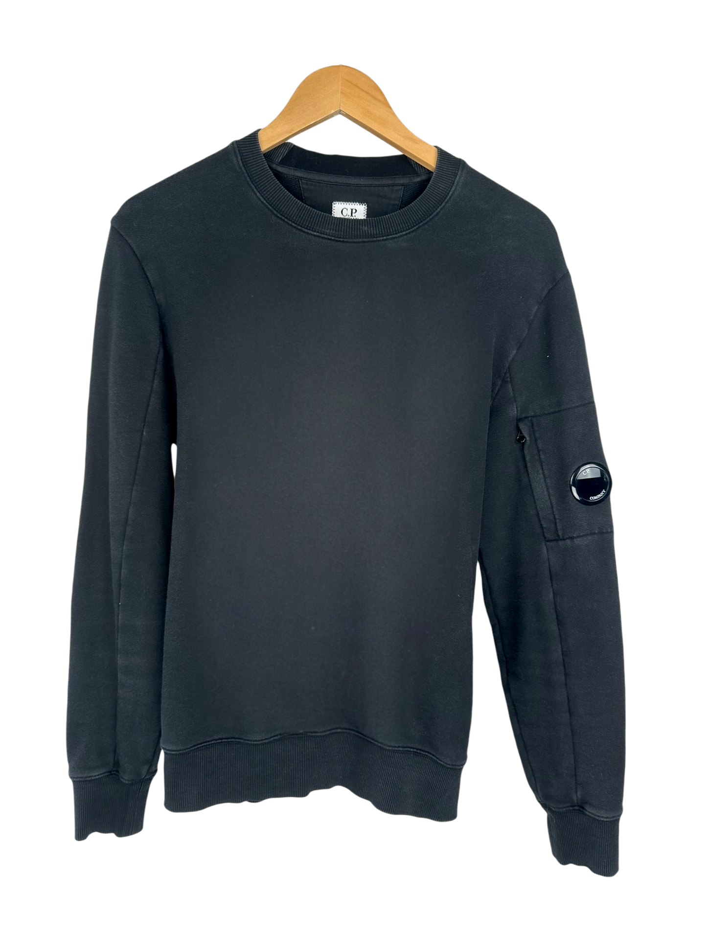 C.P Company Pull