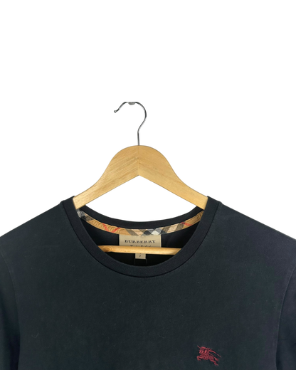 Burberry t-shirt