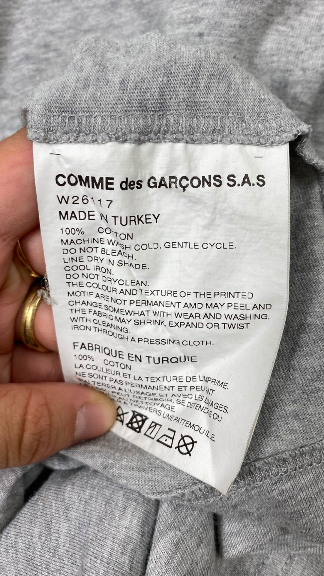 Comme des garçons tee-shirt (M)