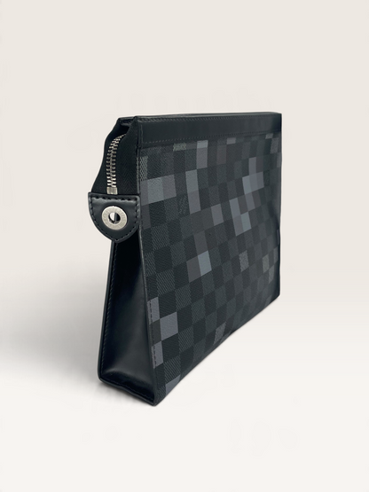 Louis vuitton pochette de voyage damoflage