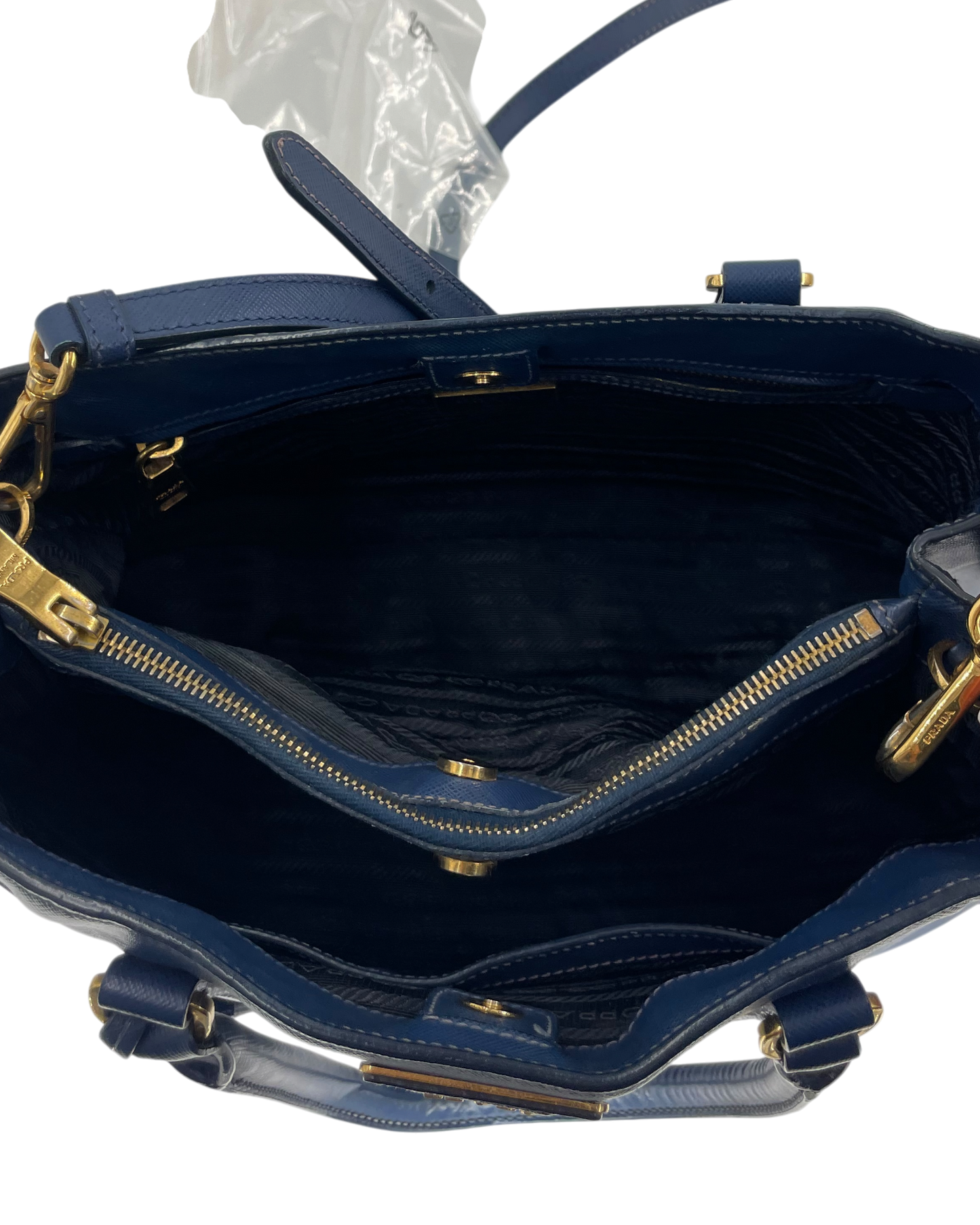 Prada sac à main avec bandoulière