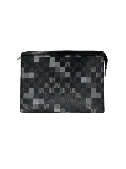 Louis Vuitton Pochette Voyage Damoflage Pharrell