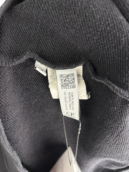 C.P Company Pull