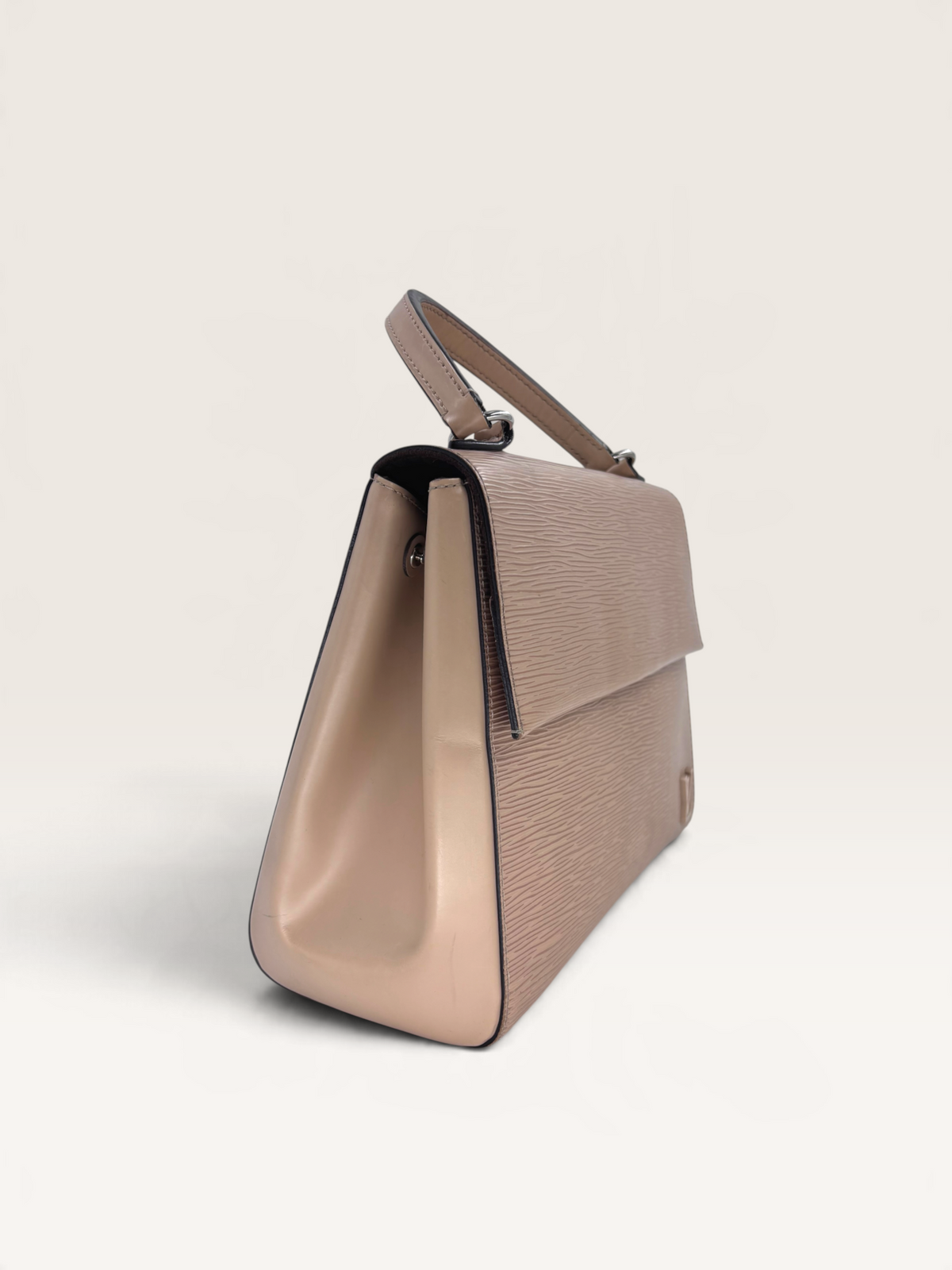 Louis Vuitton sac cuir épi Cluny GM