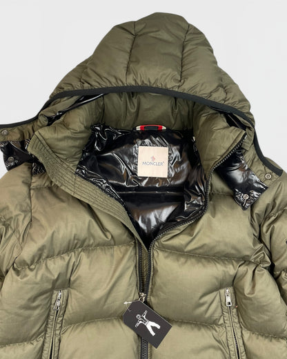 Moncler doudoune / puffer jacket (L)