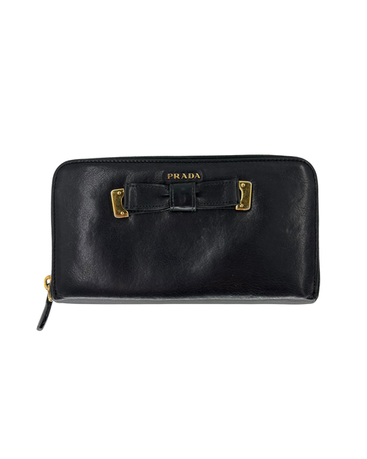 Prada Porte-monnaie en cuir noir