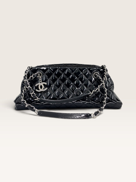 Chanel Mademoiselle sac a main cuir vernis
