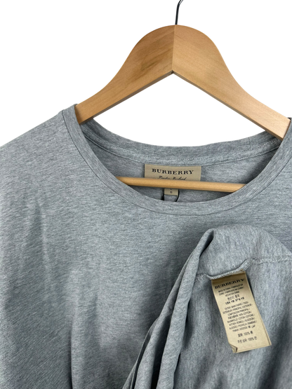 Burberry t-shirt