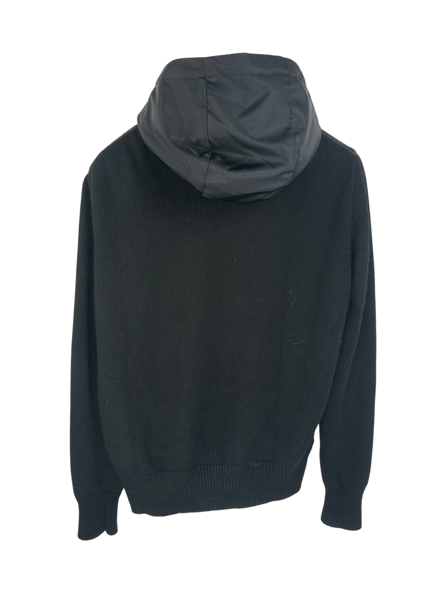 Prada veste bi matière