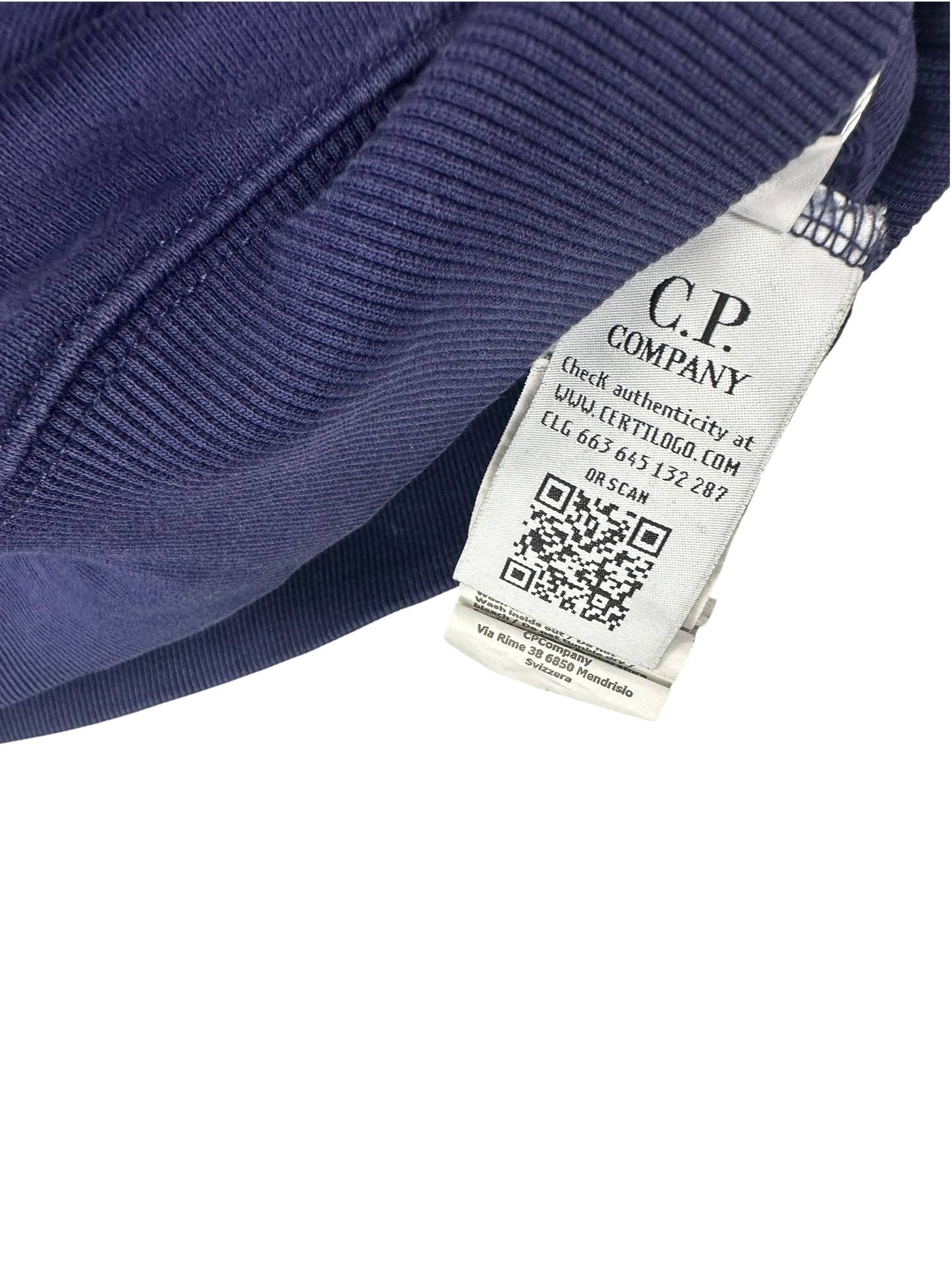 C.P. Company pull