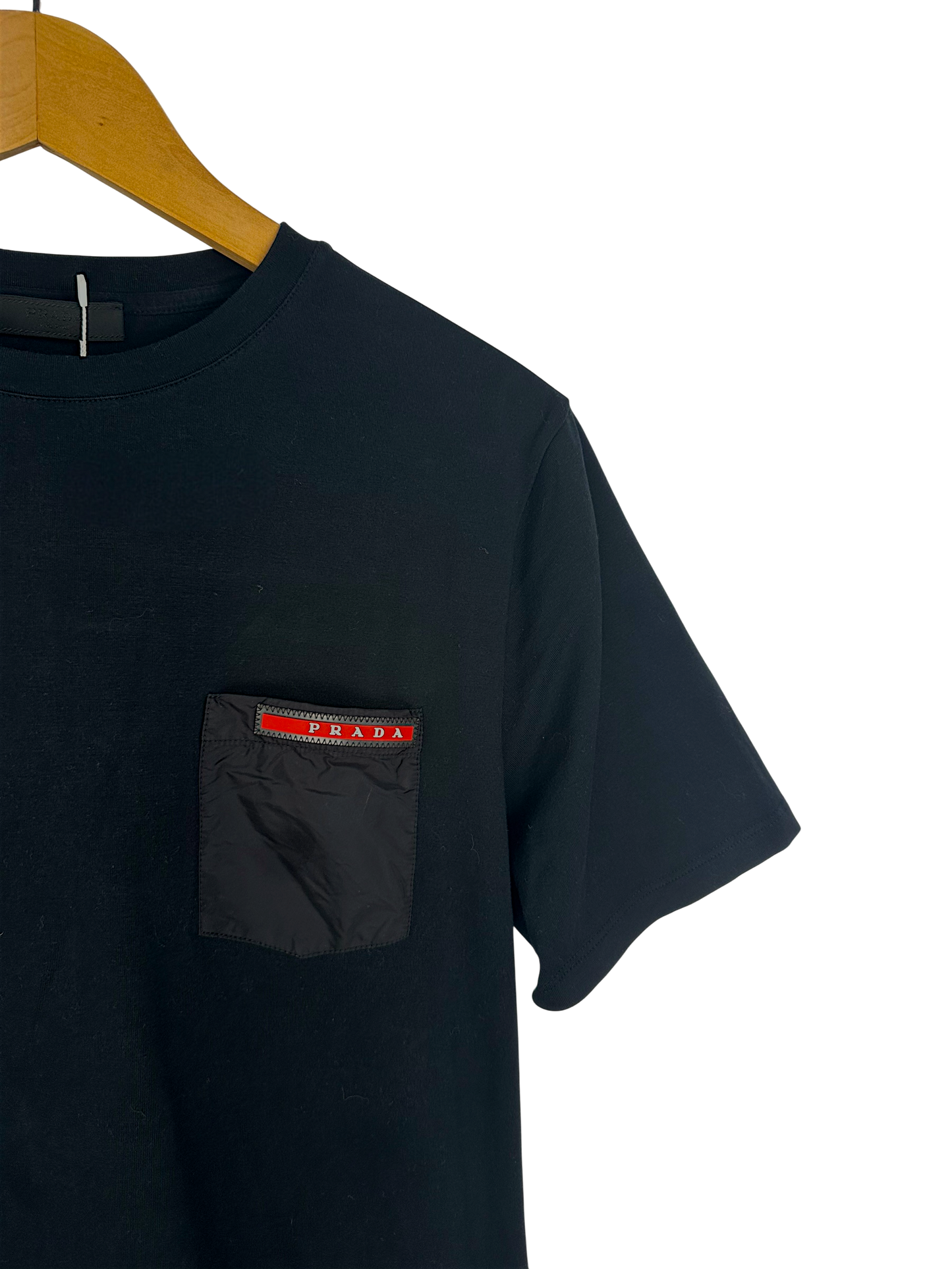 Prada t-shirt avec poche