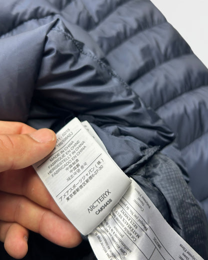 Arc’teryx doudoune / puffer jacket (M)