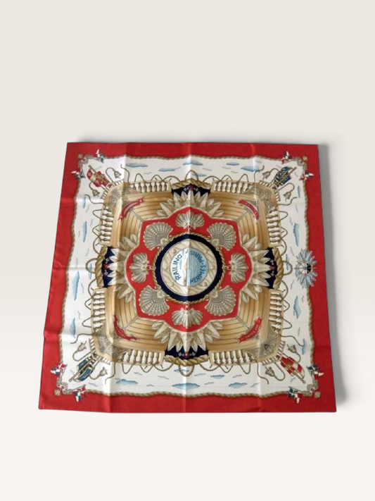 Hermes Carré en soie rouge