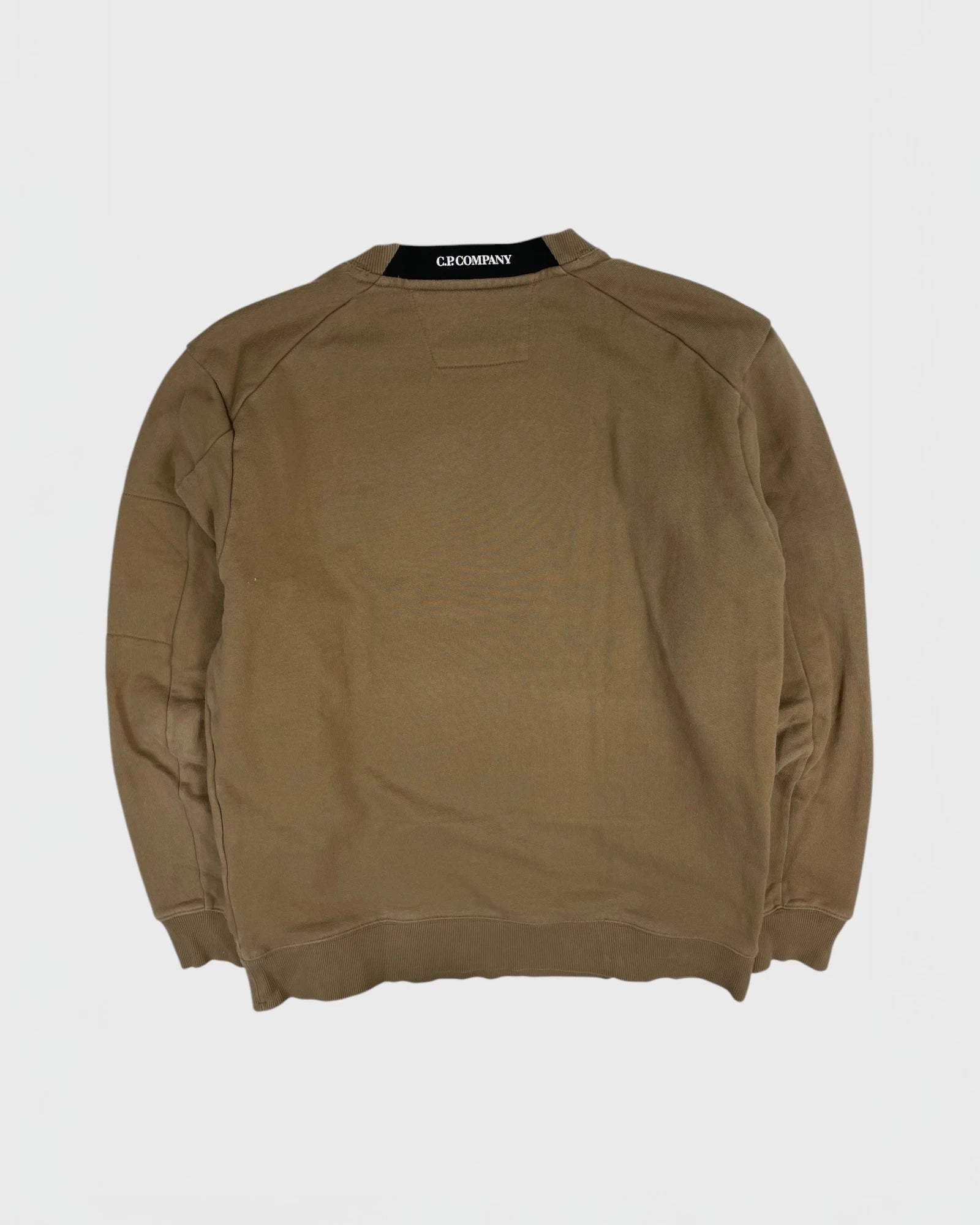 C.P. Company pull