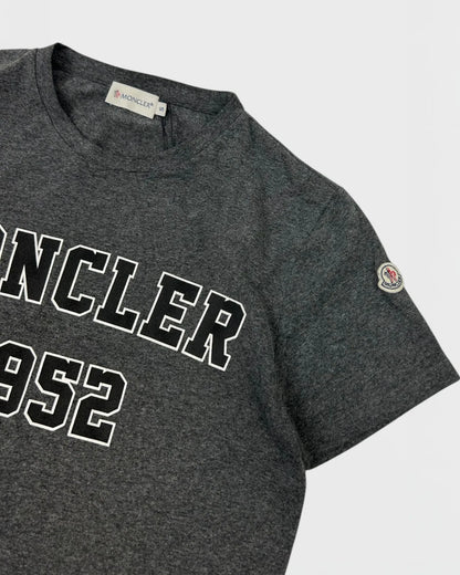 Moncler t-shirt