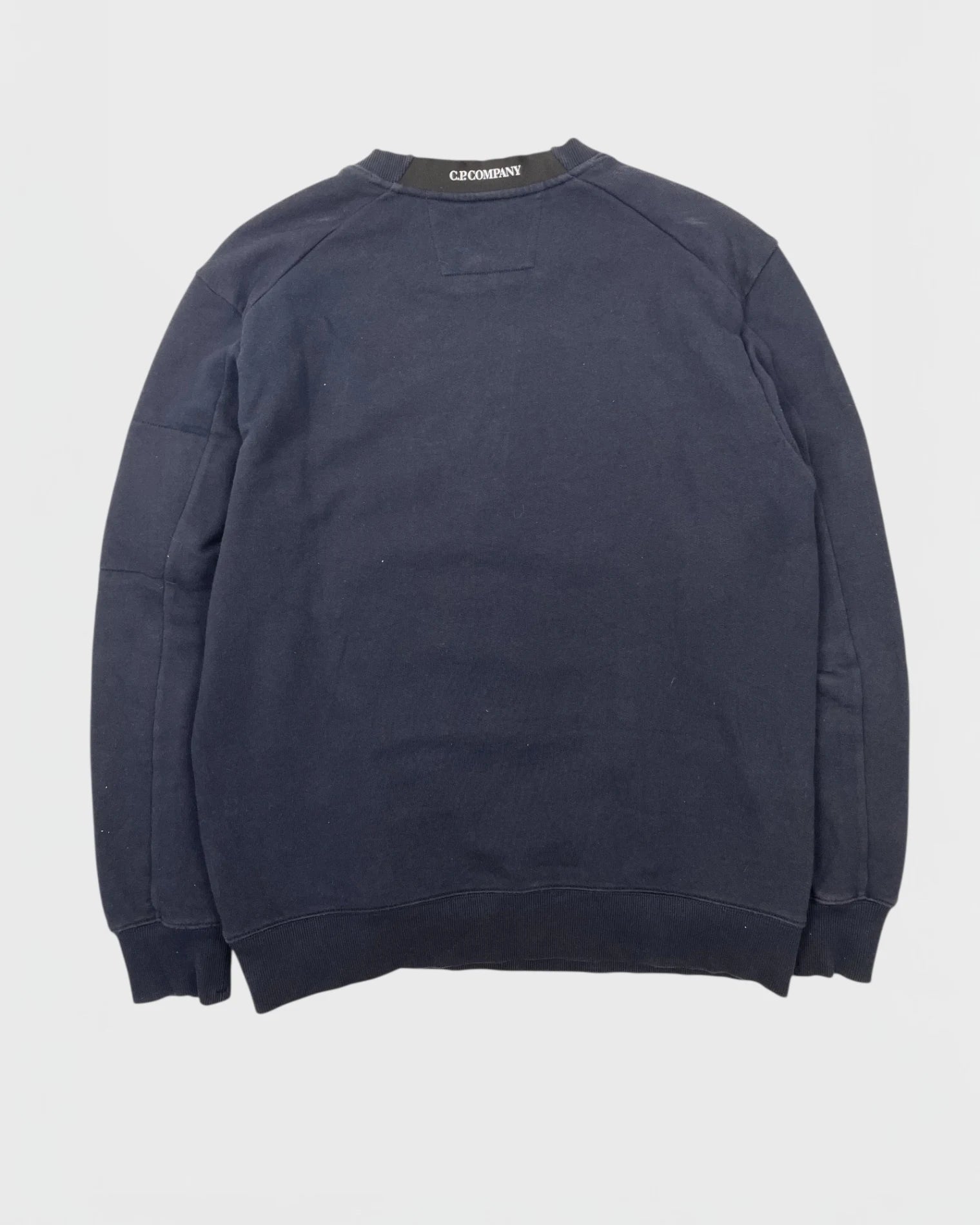 C.P. Company pull
