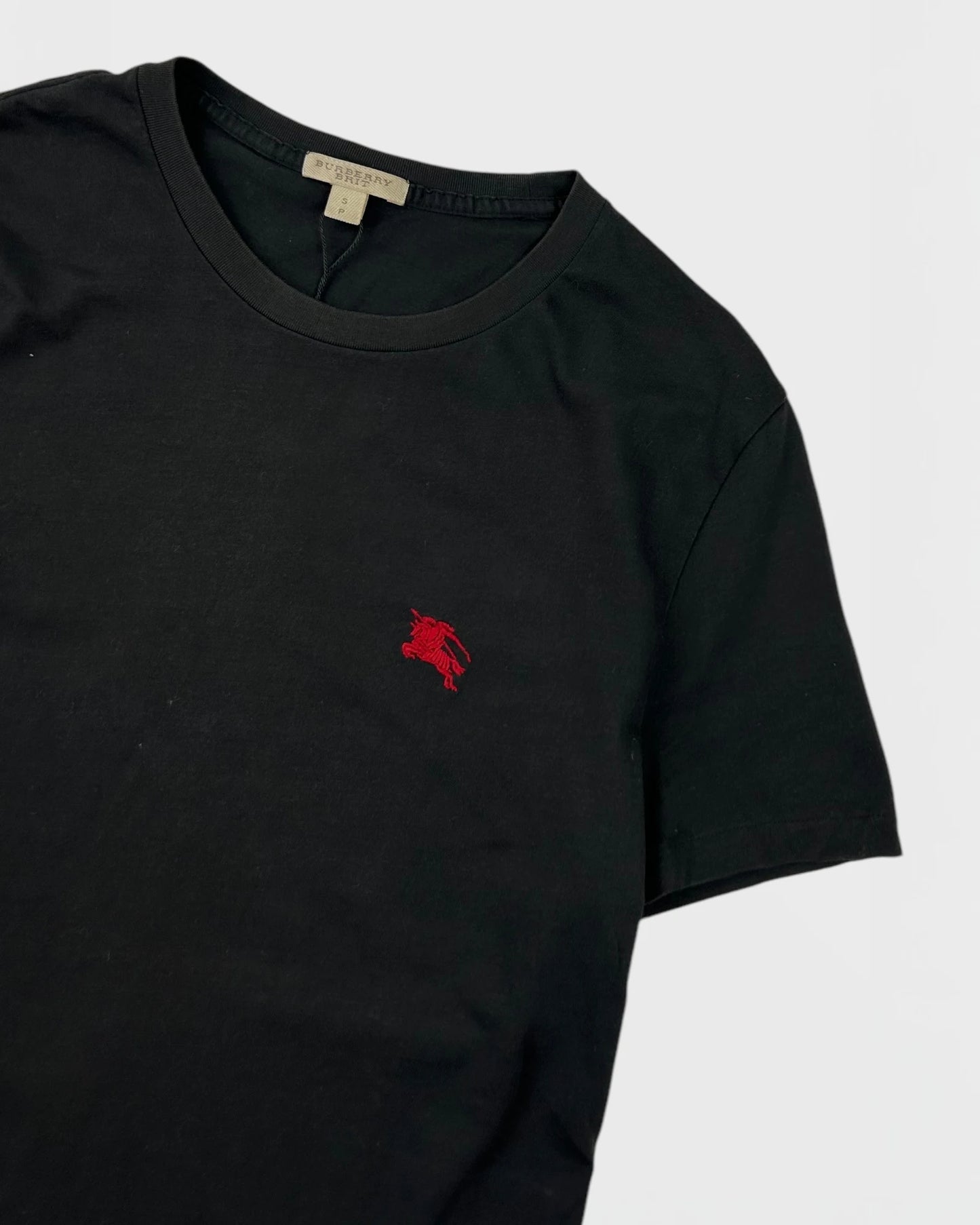 Burberry t-shirt