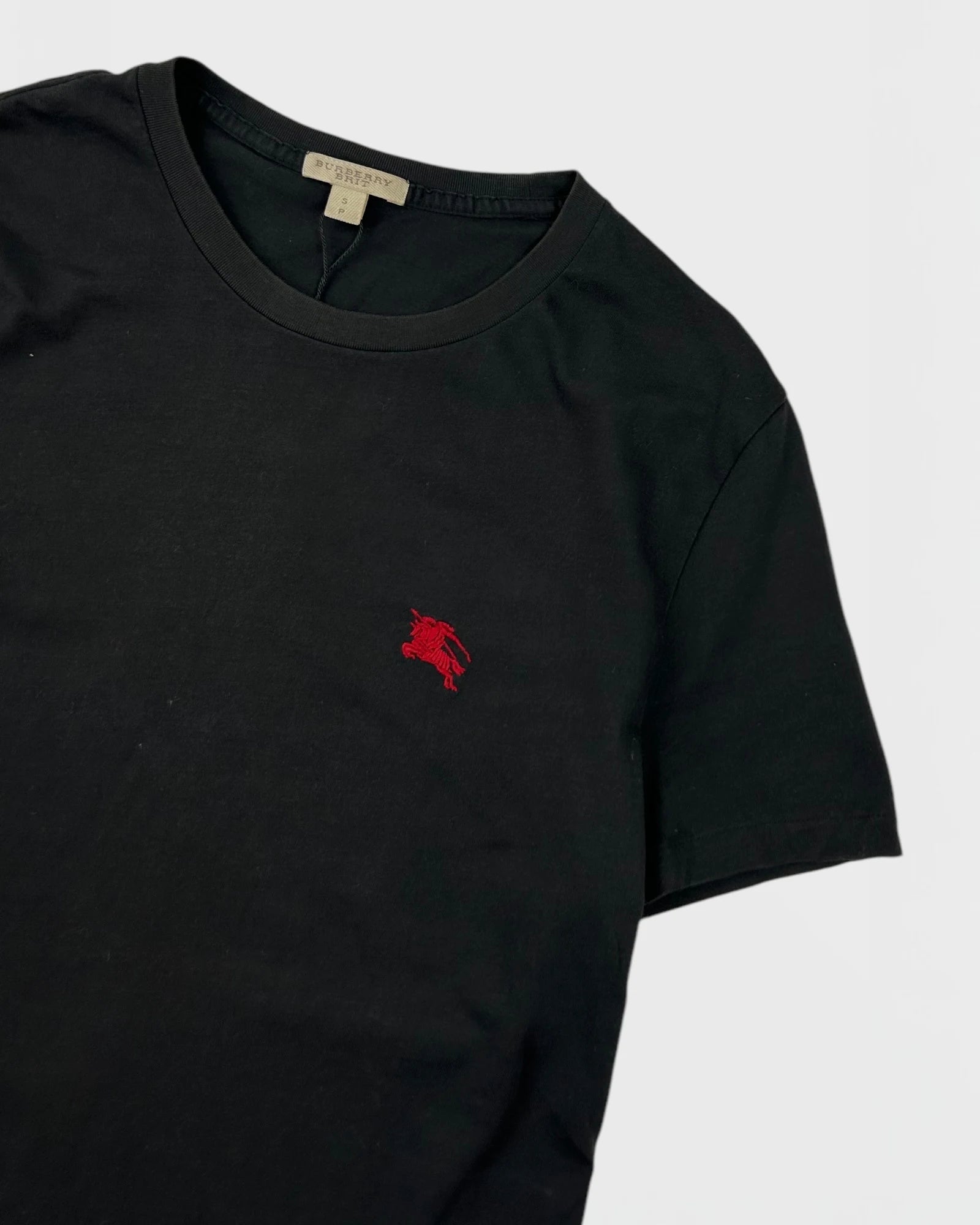 Burberry t-shirt