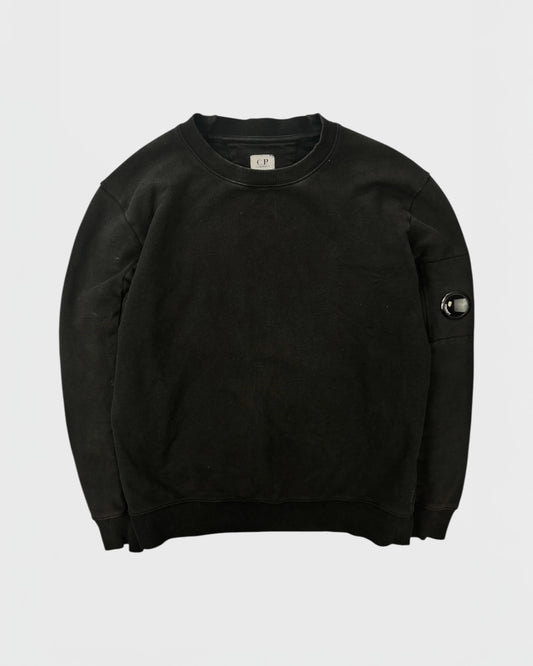 C.P. Company pull
