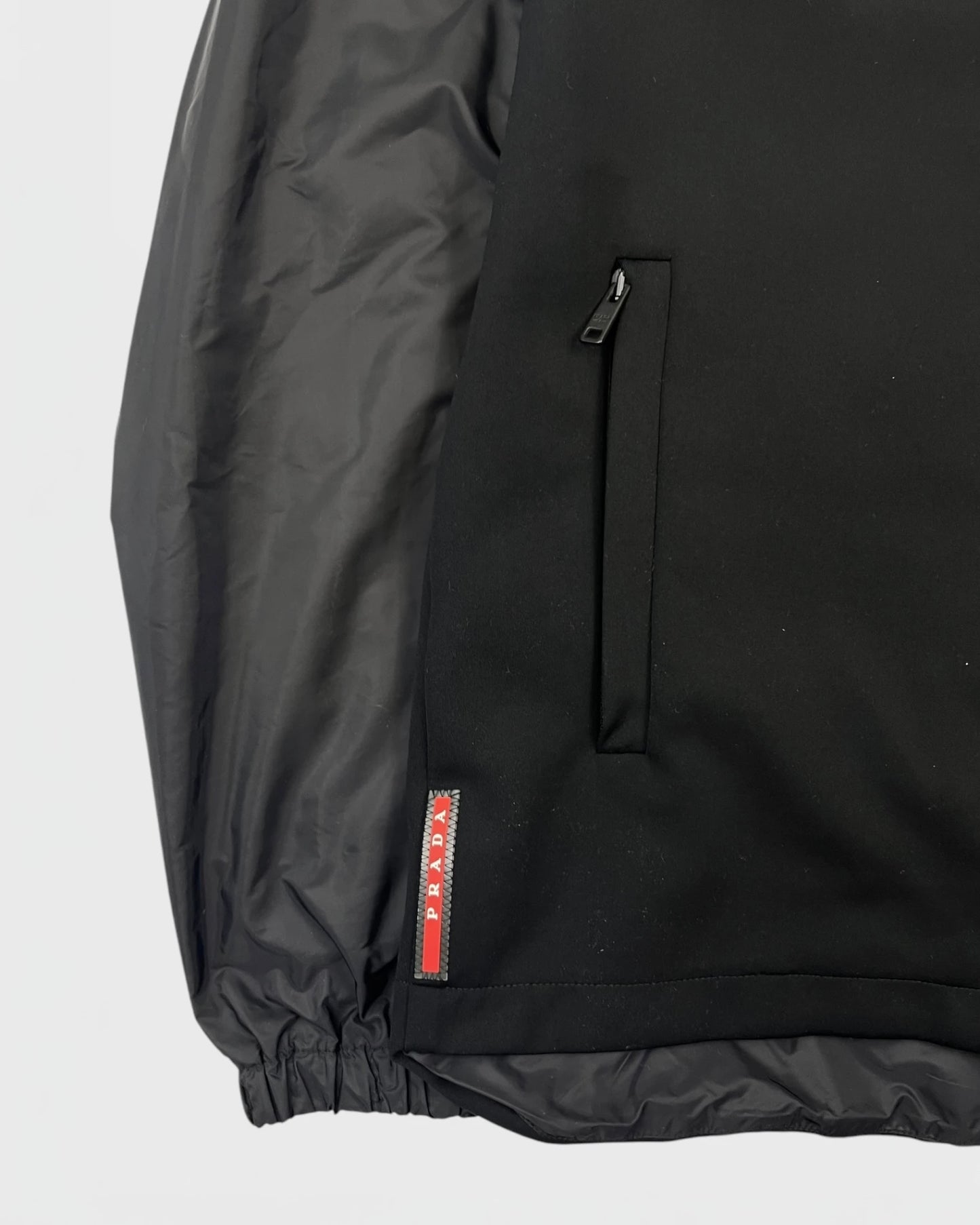 Prada veste
