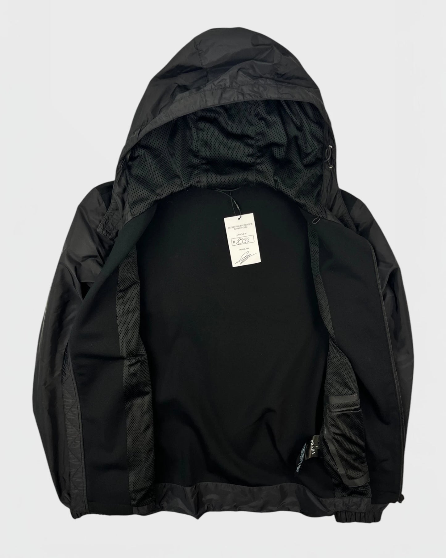 Prada veste