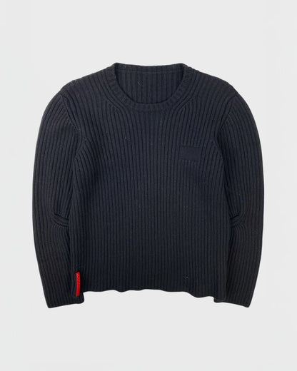Prada pull