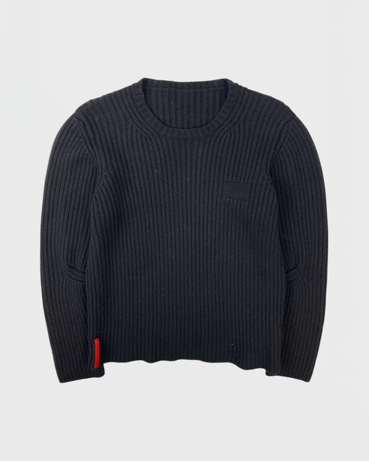 Prada pull